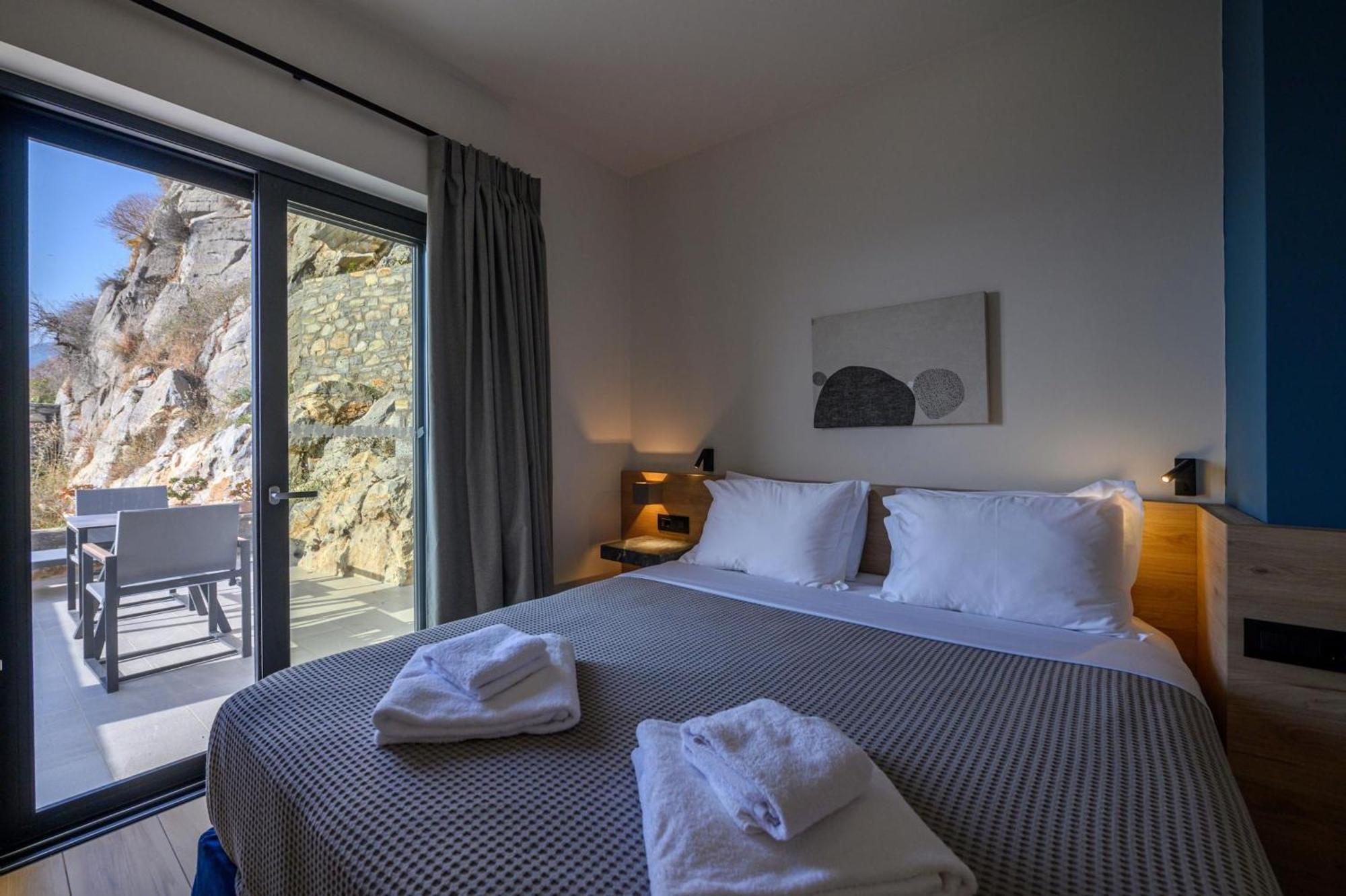 Mani Suites Agios Nikolaos  Exterior foto