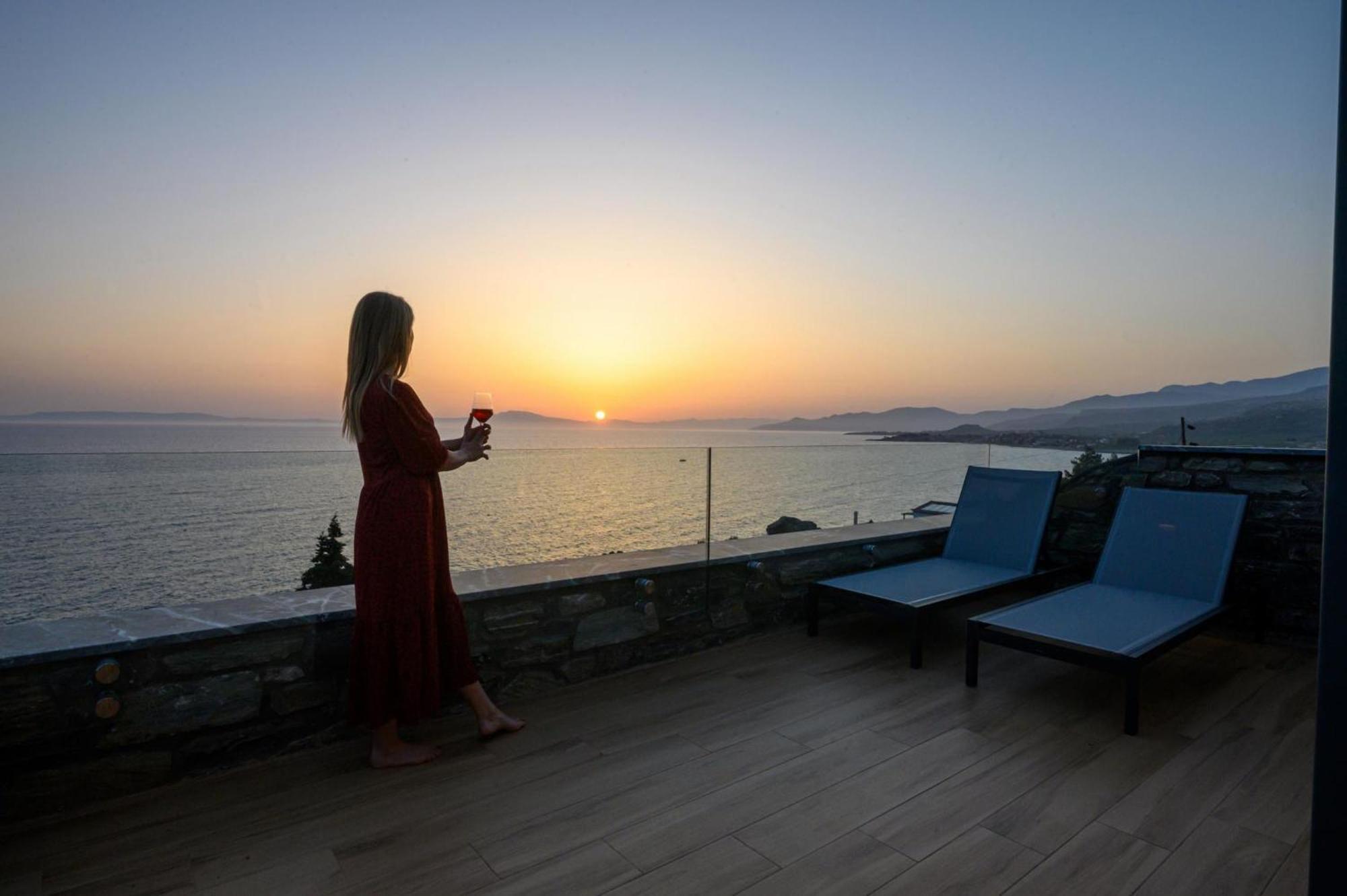 Mani Suites Agios Nikolaos  Exterior foto